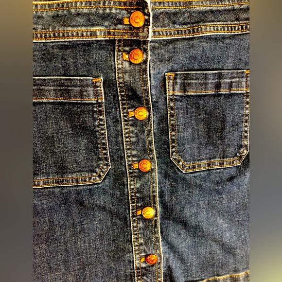 Madewell Stretch Denim Button Down Skirt  Patch Pocket Edition Size 8 EUC - Picture 6 of 12